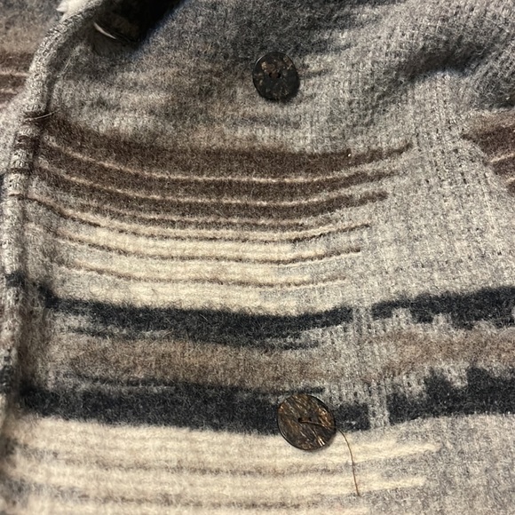 Woolrich Aztec Navajo Design Wool Sherpa Collar Coat - Picture 7 of 7